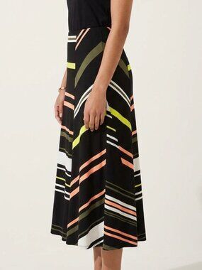 Apt. 9 Multi-Color Geometric Stripe Skirt - Size Medium